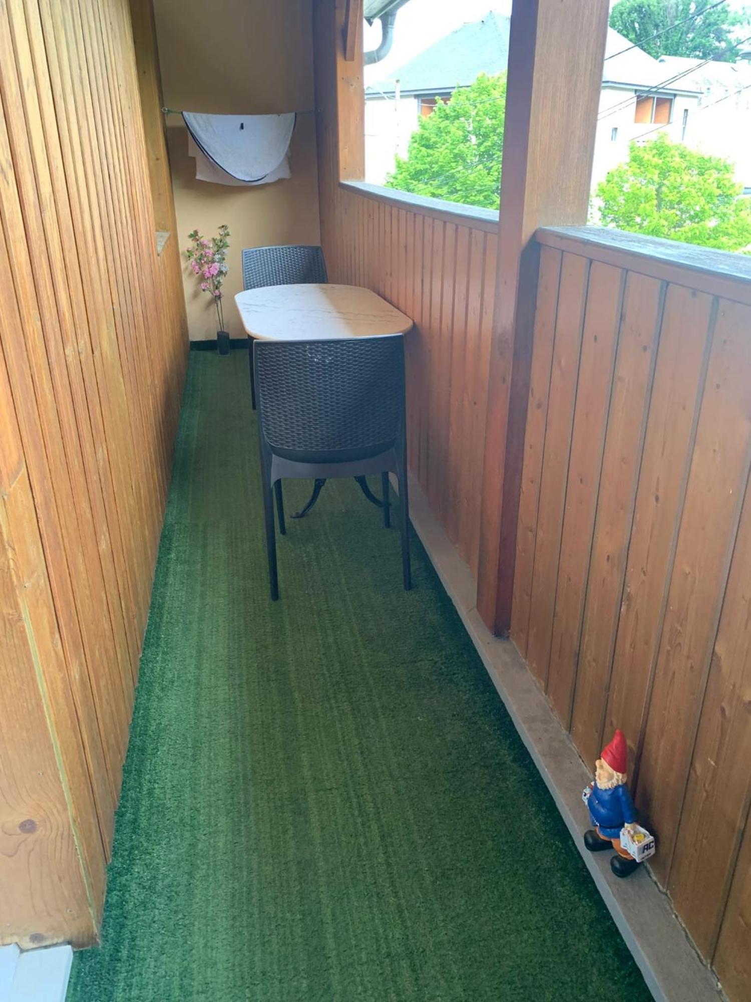 Appartement Charmant A Bagneres De Bigorre 56 M² Avec Balcon Exterior foto